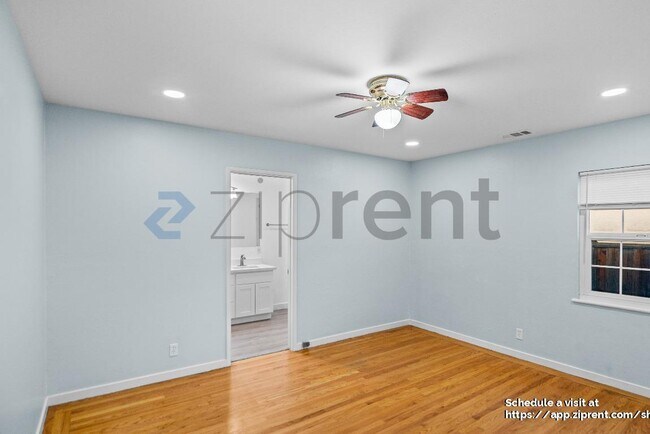 Building Photo - 3848 James Ave