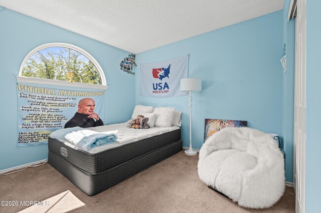 Building Photo - 39 Gimbel Pl