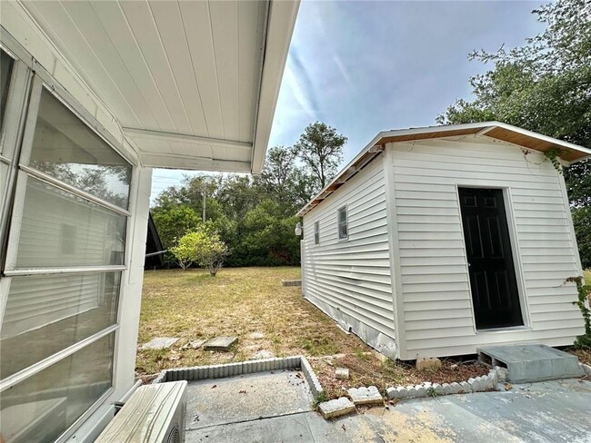 Building Photo - 1514 Hitakee Ave