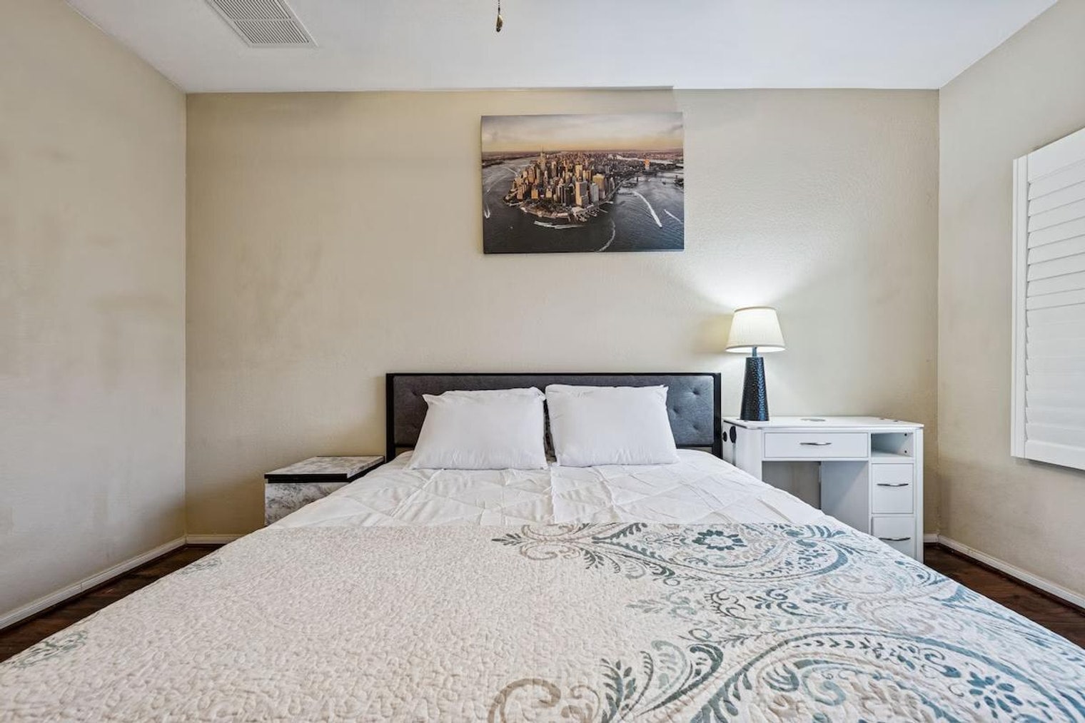 Building Photo - 3204 Ortman Dr