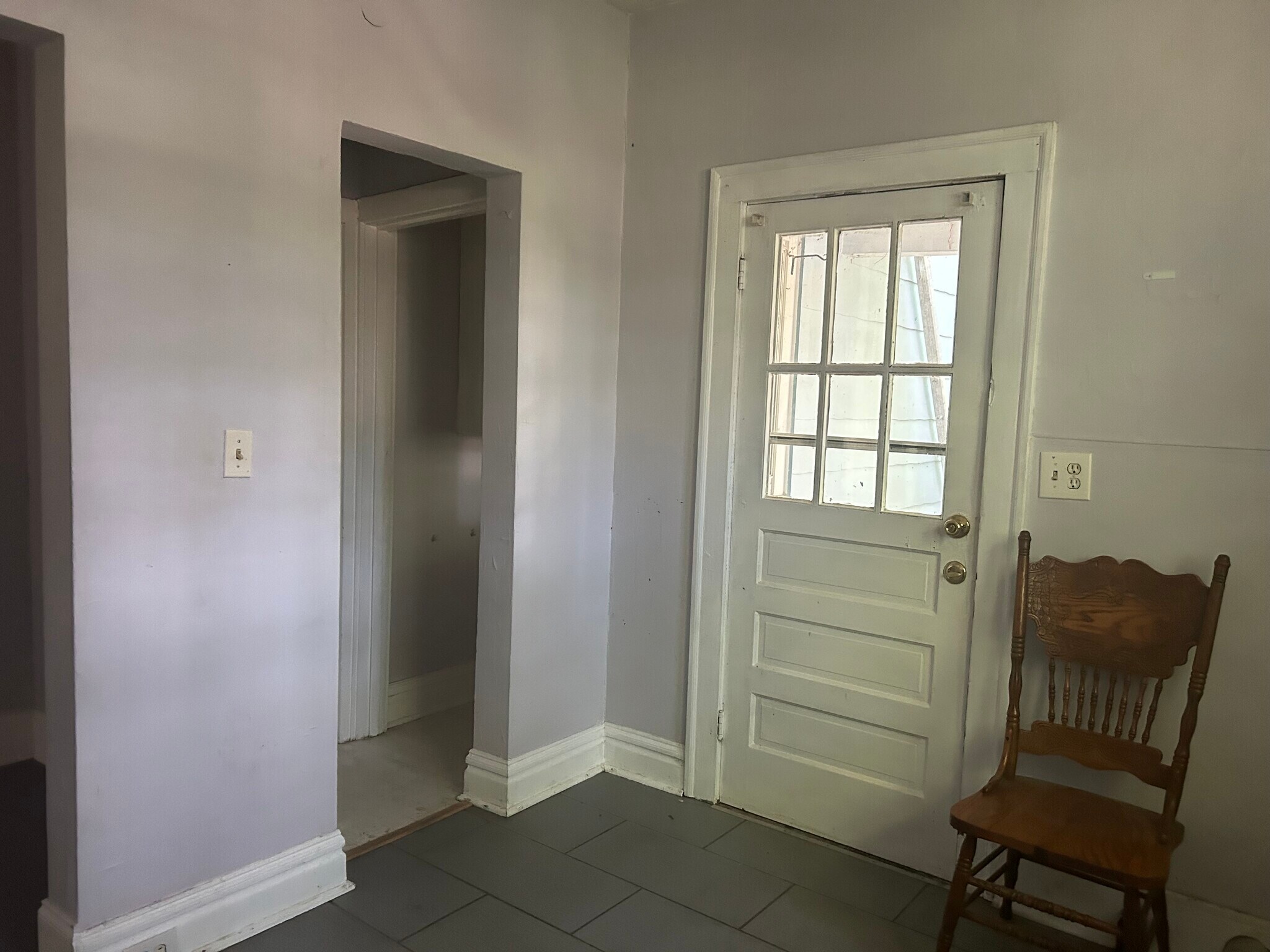 Building Photo - 11 Springdale Ct