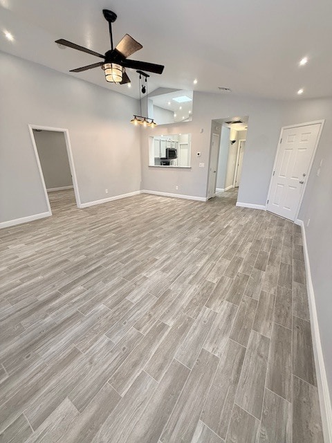 Building Photo - FOR RENT