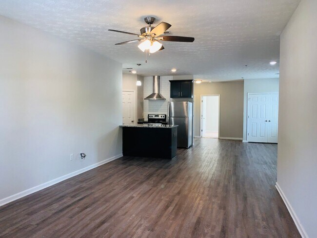 Building Photo - 621 Jefferson St