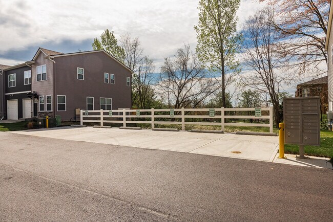 Building Photo - 5565 Limaburg Rd