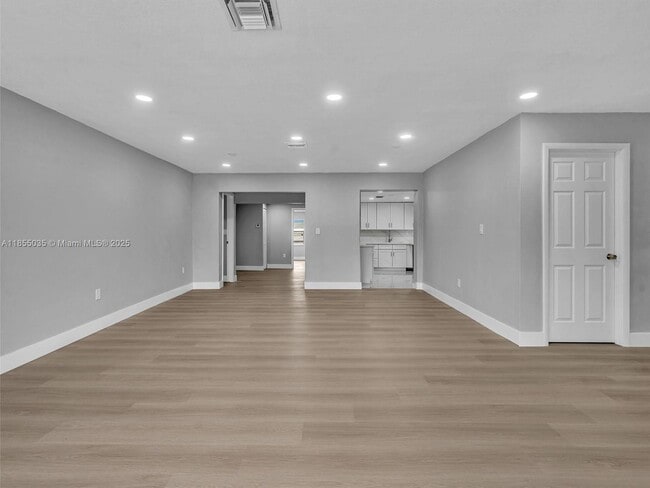 Building Photo - 19021 NW 23rd Ct
