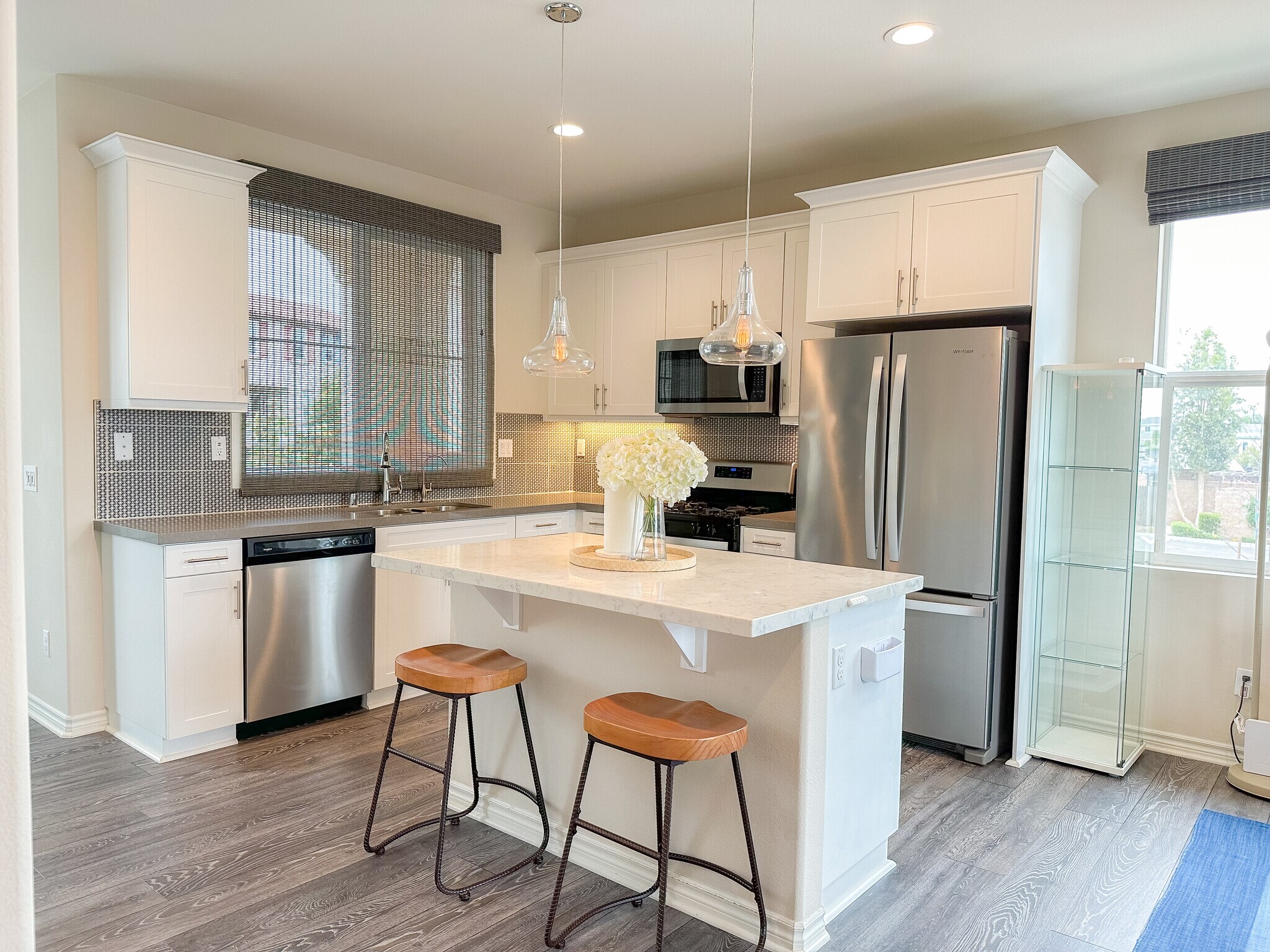 Building Photo - 14770 Palmera Ct