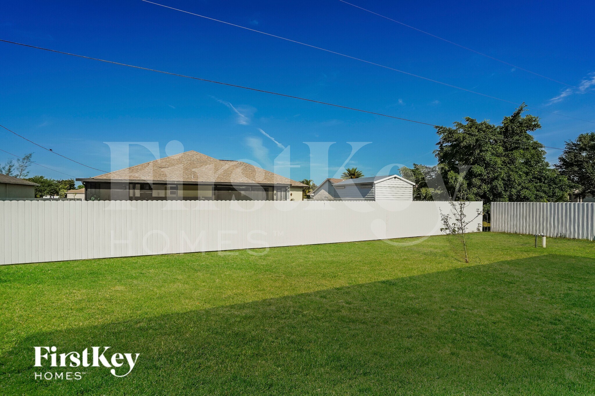 Building Photo - 1402 NW Juanita Pl
