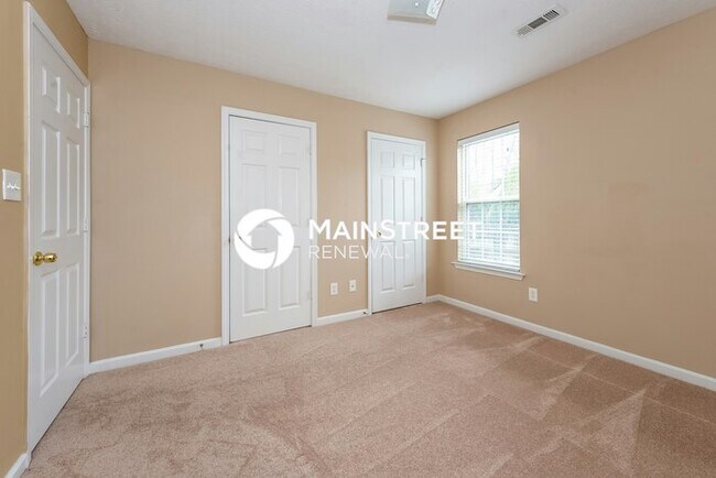 Building Photo - 11219 Knotty Pine Pl