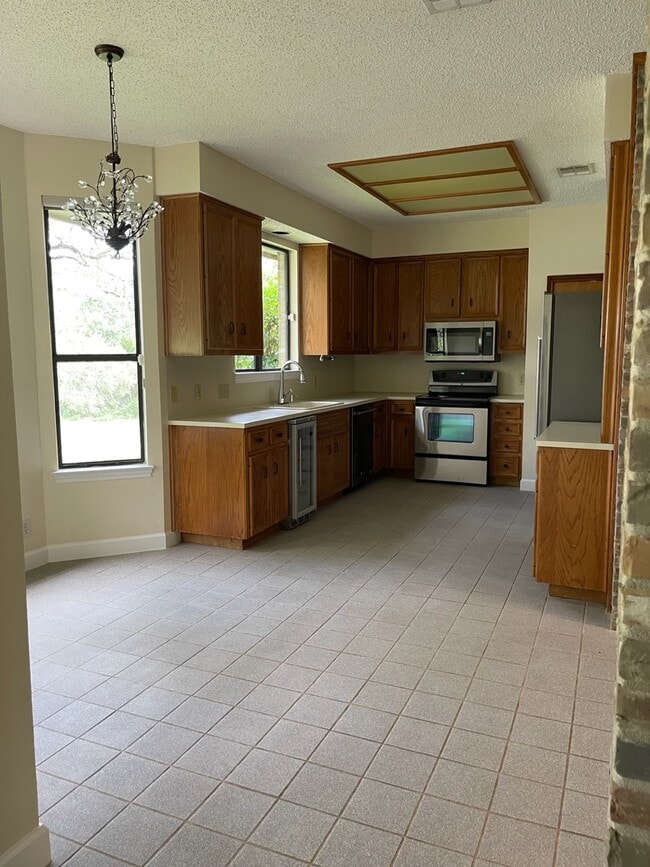 Kitchen - 3672 Ranch Creek Dr