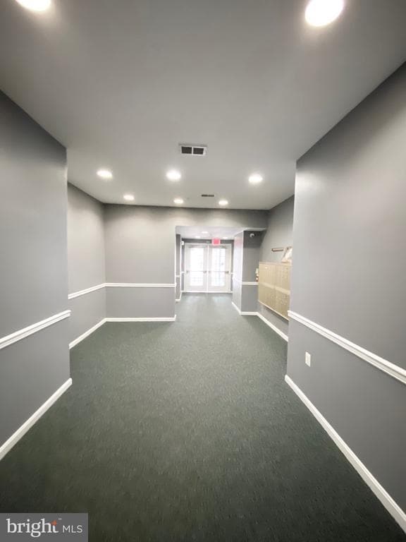 Building Photo - 2663 Manhattan Pl