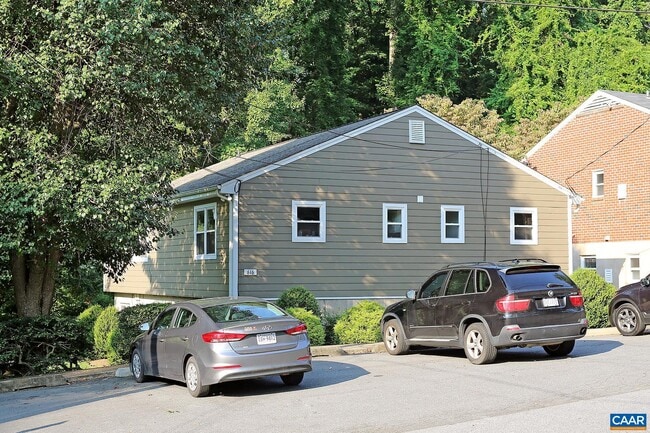Building Photo - 616 ROCK CREEK Rd