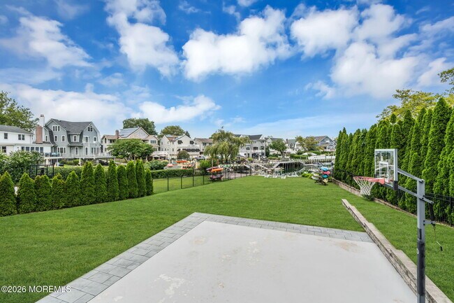Building Photo - 102 Inlet Terrace