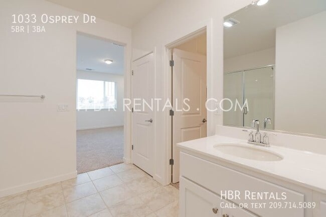 Building Photo - 1033 Osprey Dr