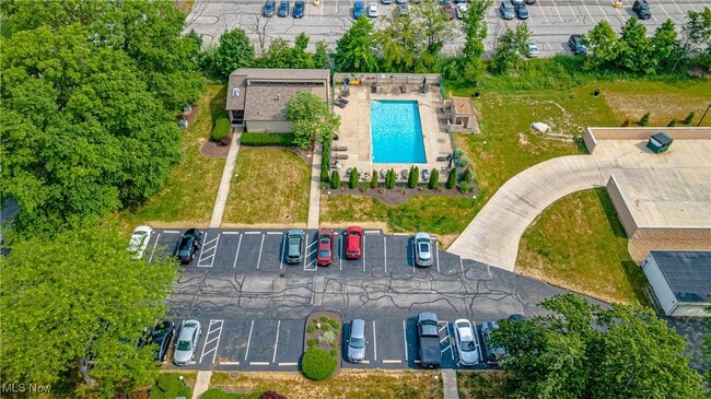 Building Photo - 1480 Cedarwood Dr
