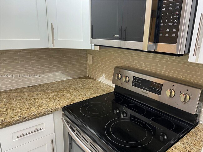 Building Photo - 16387 Water Way