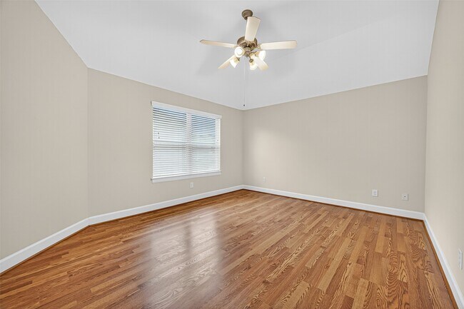 Building Photo - 11510 Main Ash Dr