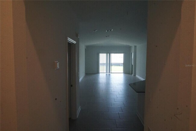 Building Photo - 5704 Stephens Rd