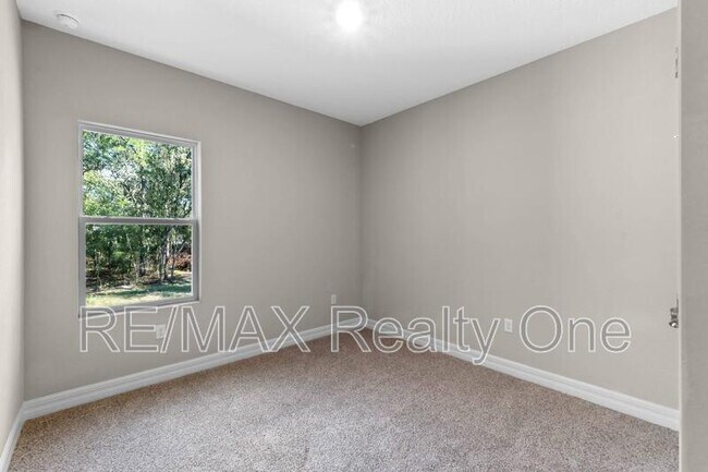 Building Photo - 887 E Weldon Ct