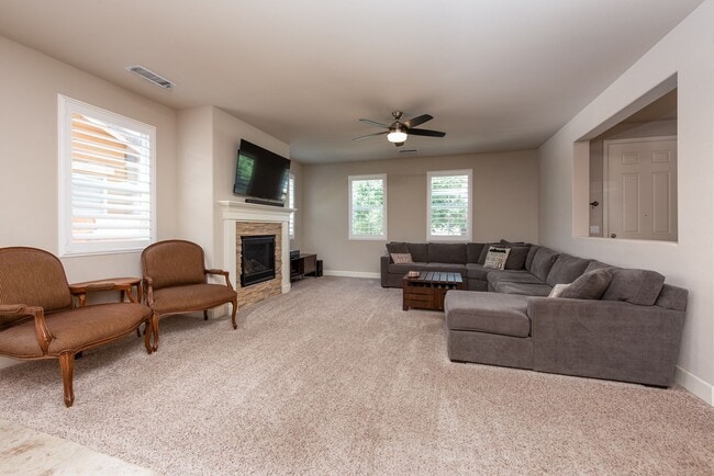 Building Photo - Upgraded 3 bed 2 ba 1862 sq. ft. w/ 2 car ...