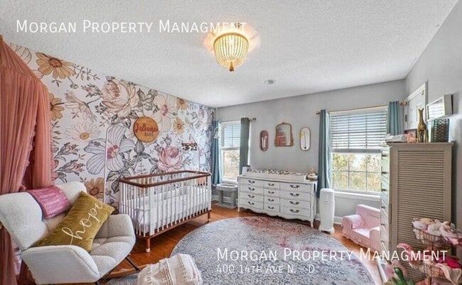 Building Photo - 400 14th Ave N