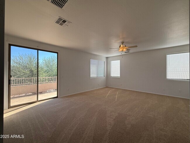 Building Photo - 6813 S 55th Ln