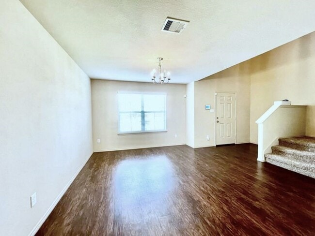 Building Photo - 20431 Sweet Louetta Ln