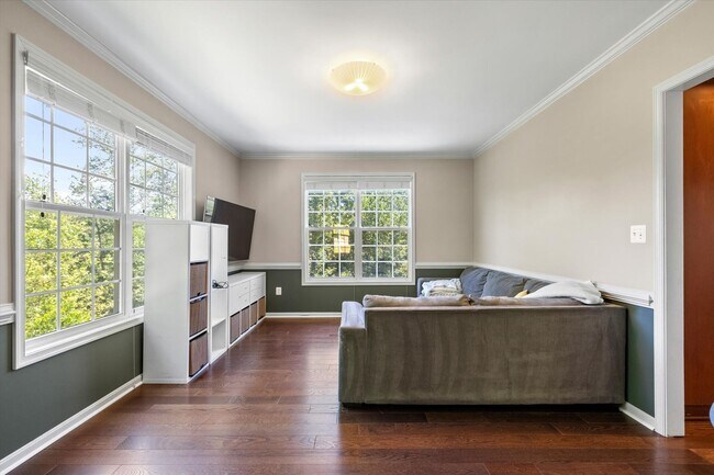 Building Photo - Gorgeous 5 Bed 3.5 Bathroom in Stafford, VA