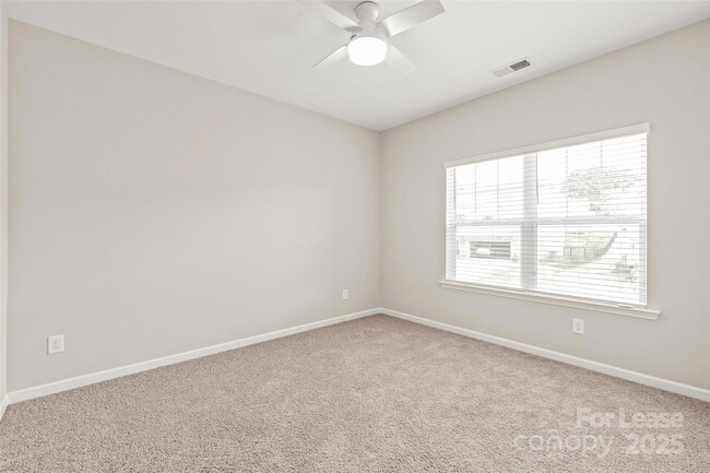 Building Photo - 5613 Amelia Ln