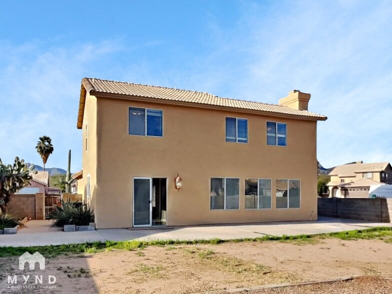 Building Photo - 8620 N Cantora Way