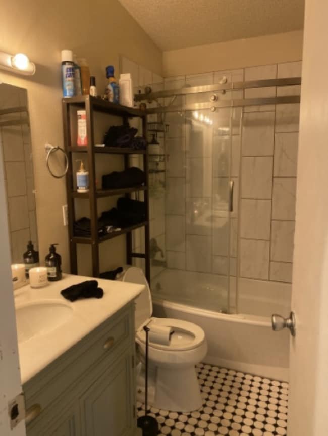Building Photo - Cute townhome in Tech Center! Available 8/1/26