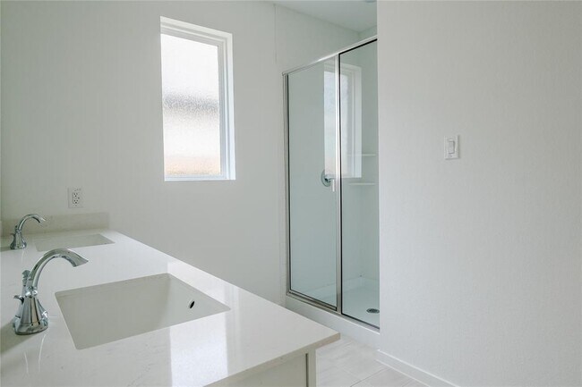 Building Photo - 6415 Orchid Bch Dr