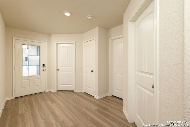 Building Photo - 325 Colbert Ferry