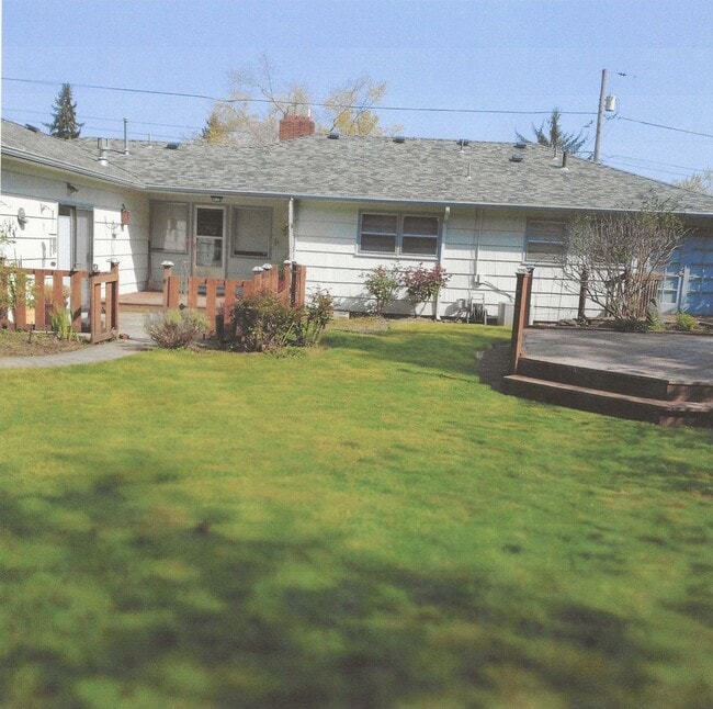 Building Photo - Available August 6th: Must See Mid Century...