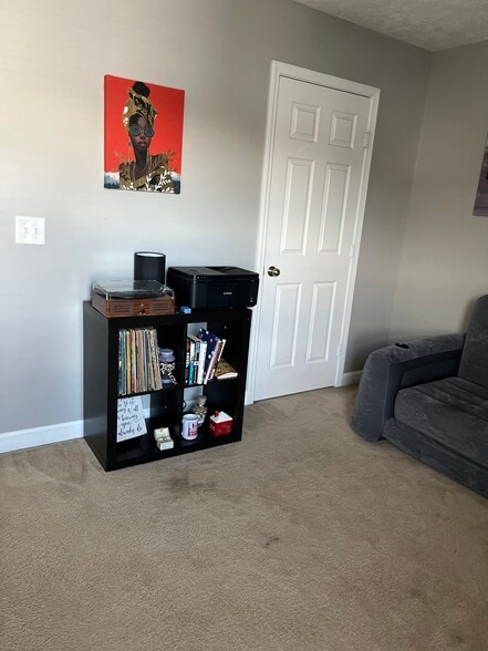 Building Photo - 800 Chilhowee Ct