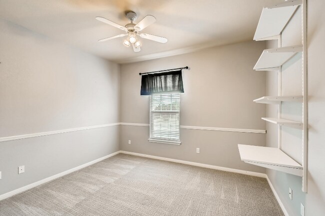 Building Photo - 1606 Buttercup Creek Blvd