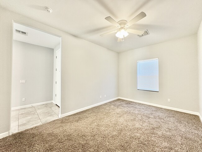 Building Photo - 9383 W Desert Bighorn Trail