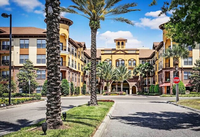 Building Photo - 2021 N Lemans Blvd