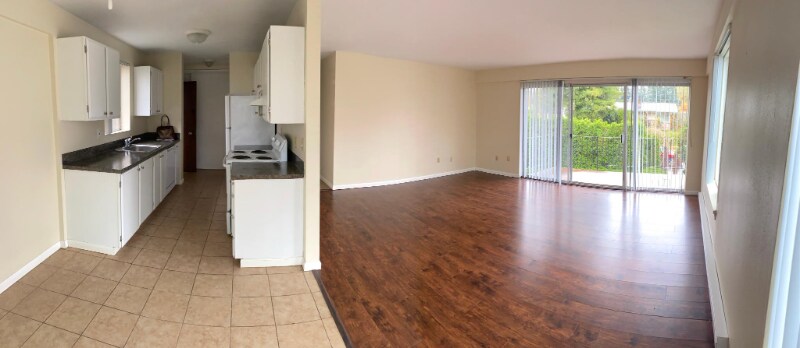 Building Photo - 3030 NE 10th St