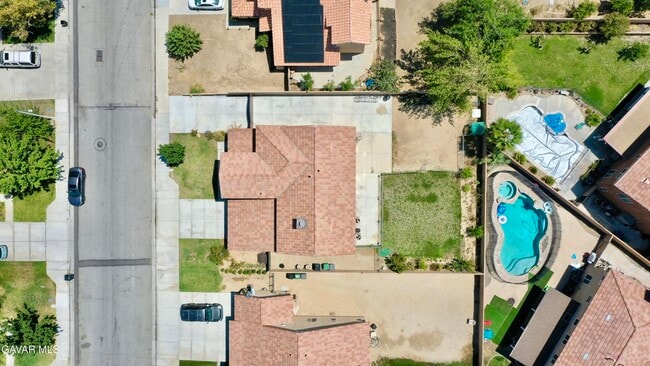 Building Photo - 2234 Avenida del Mar