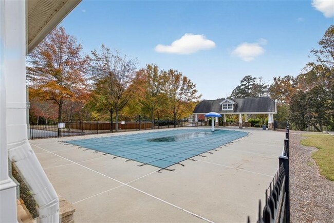 Building Photo - 267 Collingsworth Trace NE