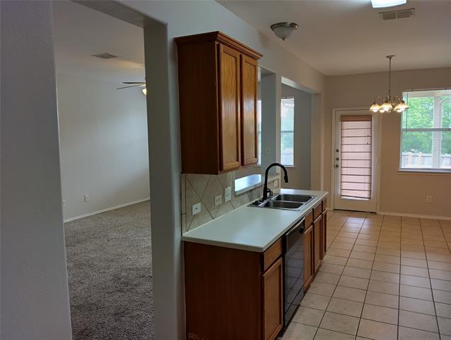 Building Photo - 1133 Mockingbird Dr