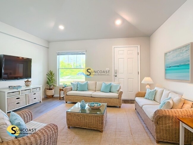 Building Photo - 27074 Adams St