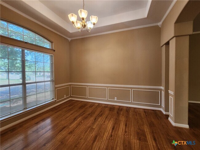 Building Photo - 1771 Oak Glen