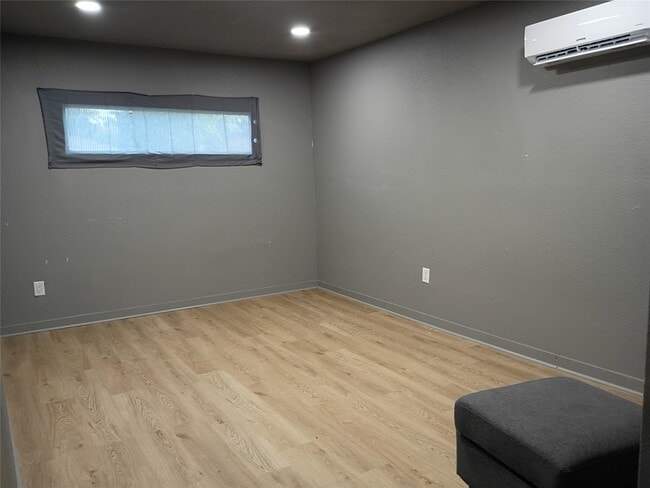 Building Photo - 5617 Malmedy Rd