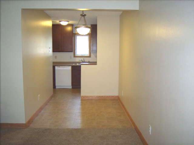 Building Photo - Bridge Run Townhomes