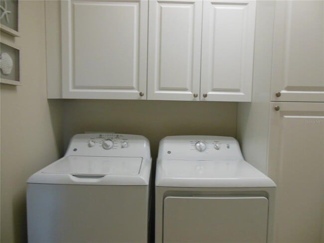 Building Photo - 13702 Messina Loop