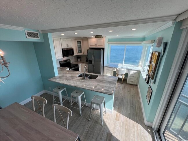 Building Photo - 5541 PUERTA DEL SOL Blvd