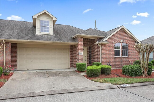 Primary Photo - 1602 Village Townhome Dr