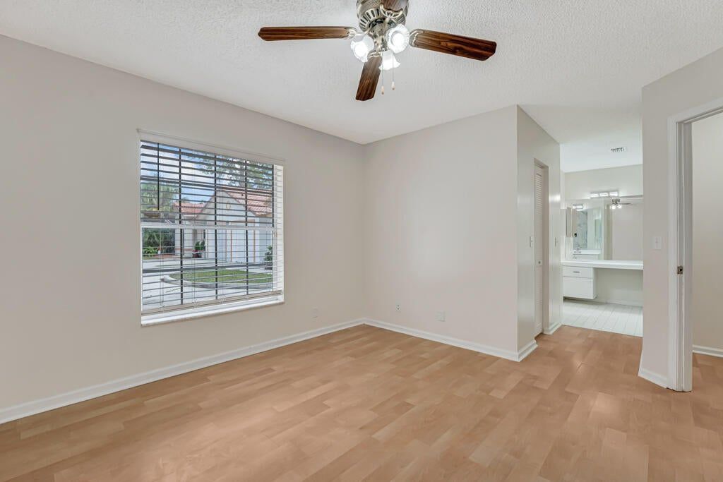 Building Photo - 13730 Sunflower Ct