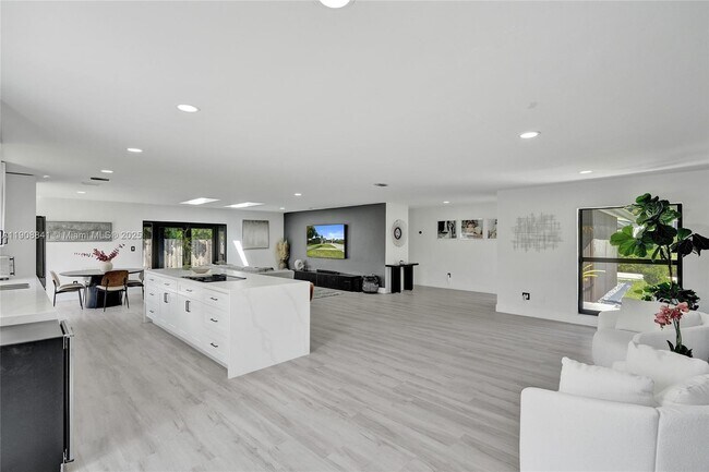 Building Photo - 9371 SW 185th Terrace